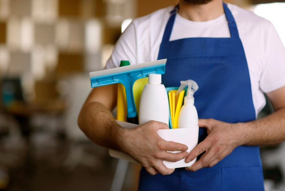 Retail Store Cleaning